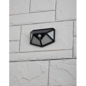 ERAFS100-04 ЭРА Фасадный светильник с датч. движ. и 4-мя плоск. освещ., на солн. бат.100 LED,300 lm (25/100/800) ‎