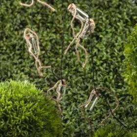 ERAGS08-05 ЭРА Садовая гирлянда 10 подсвечиваемых светодиодами бутылочек.Общая длина от солнечной п ‎